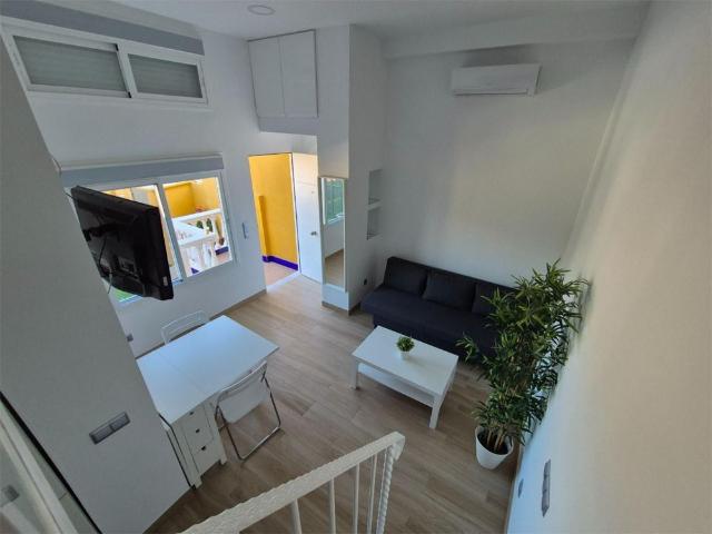 Apartamento en alquiler en Este, Málaga-Costa del Sol