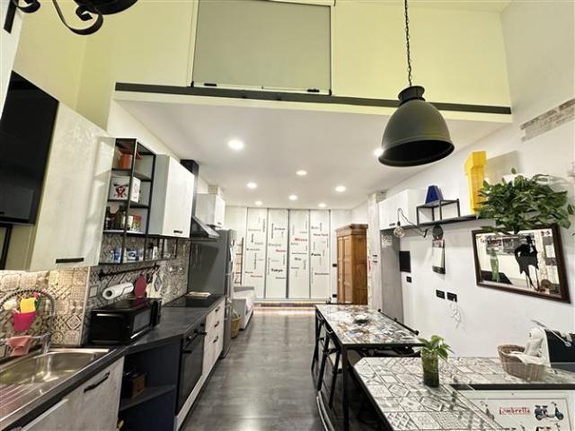 Loft in affitto a Municipio 6, Milano