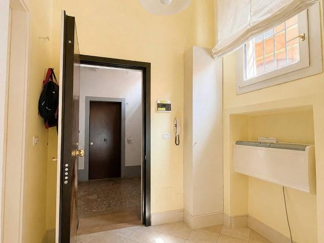 Loft in affitto a Santo Stefano, Bologna