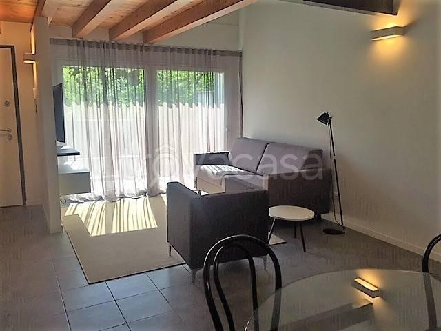 Loft in affitto a Brembate Di Sopra, Lombardia