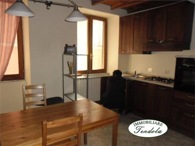 Loft in affitto a Pontecimato, Carrara