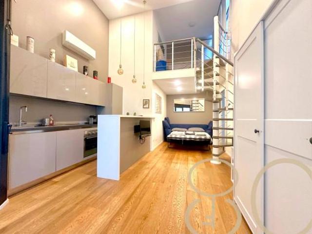 Loft in affitto a Ticinese, Milano