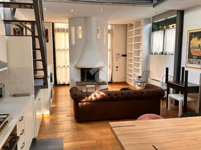 Loft in affitto a Navigli, Milano