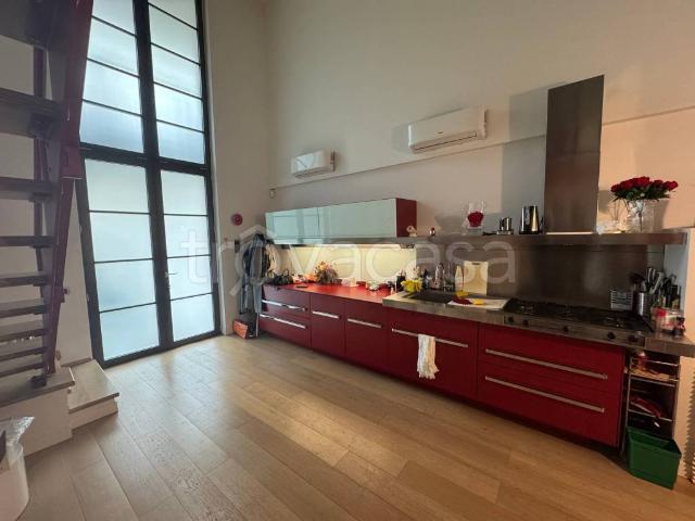 Loft in affitto a I lecci, Prato