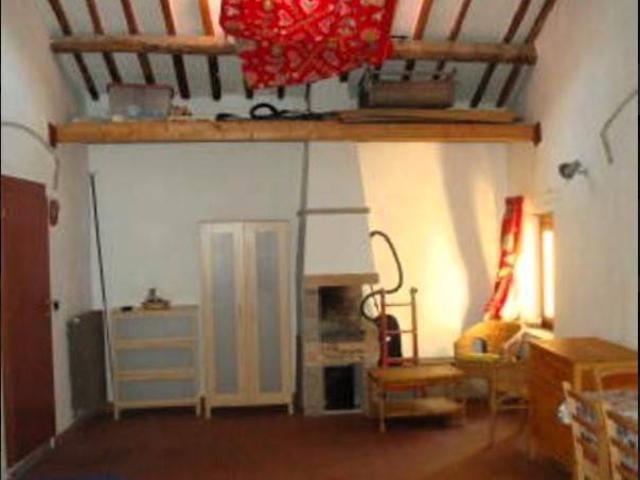 Loft in vendita a Caprarola, Lazio