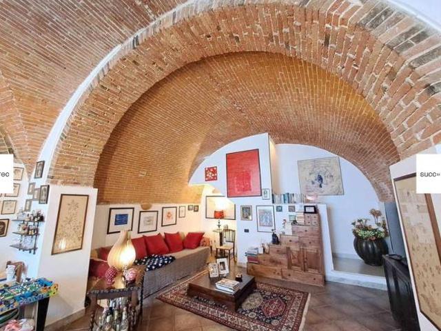 Loft in vendita a Carrara, Toscana