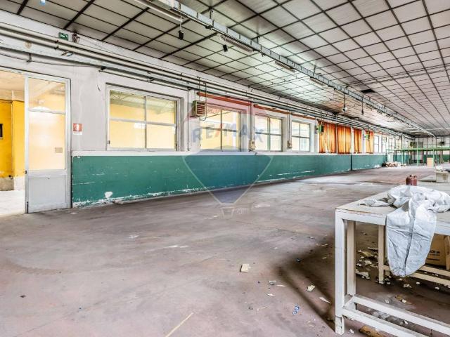 Loft in vendita a Lonate Pozzolo, Lombardia