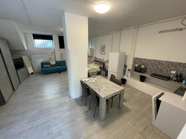 Loft in vendita a Municipio 9, Milano