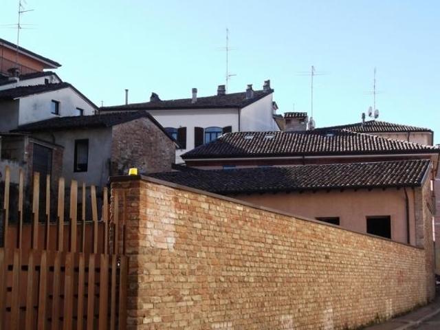 Loft in vendita a Infrangibile, Piacenza