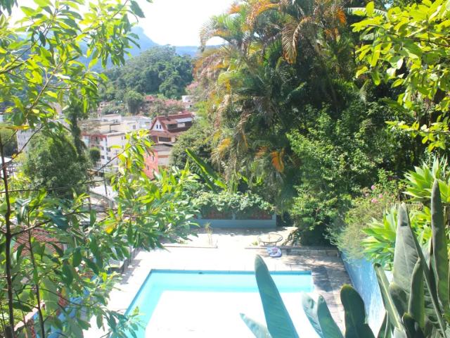 Apartamento aluguel em Região Geográfica Imediata de Petrópolis, Região Metropolitana do Rio de Janeiro
