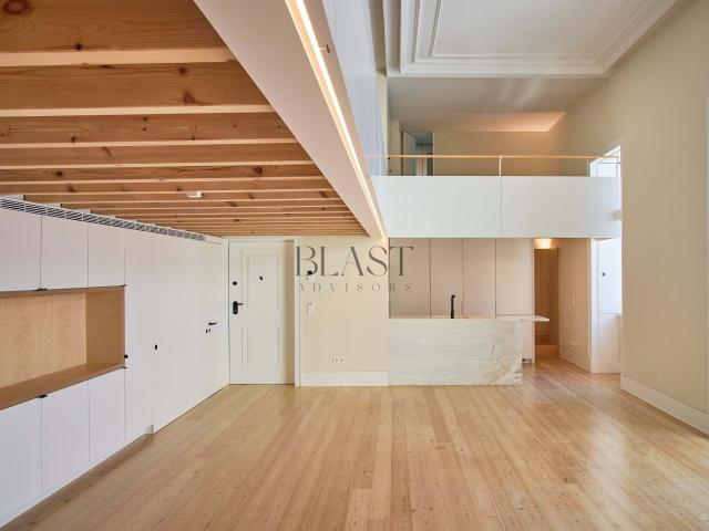 Apartamento venda em Santo António, Lisboa
