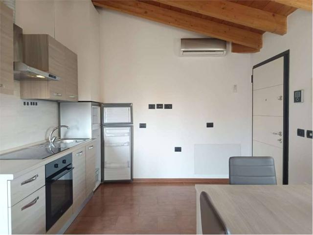 Loft in affitto a Villa Fiorita, Cassina De' Pecchi
