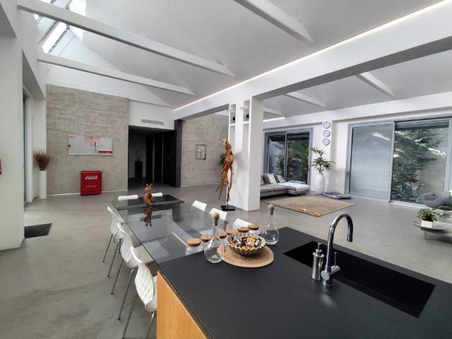 Villa Indipendente in affitto a Gallarate, Lombardia