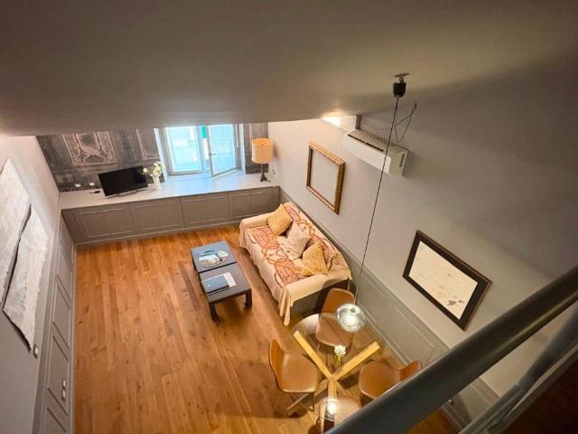 Loft in affitto a Centro Est, Serra Riccò