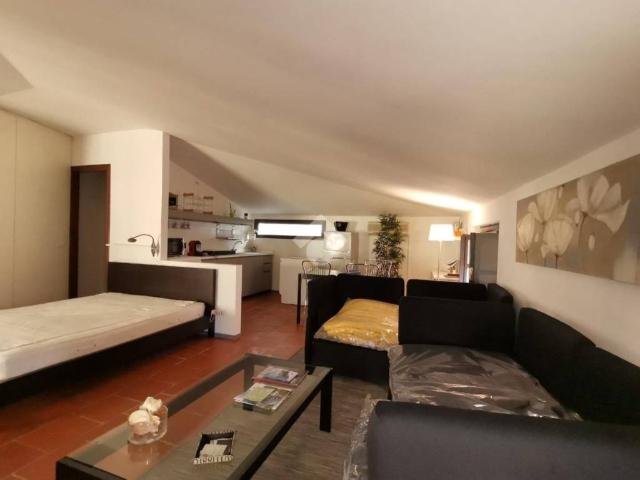 Loft in affitto a Iseo, Brescia