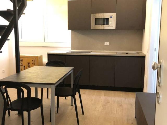 Loft in affitto a Navigli, Milano