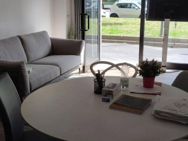 Loft in affitto a Municipio 6, Milano