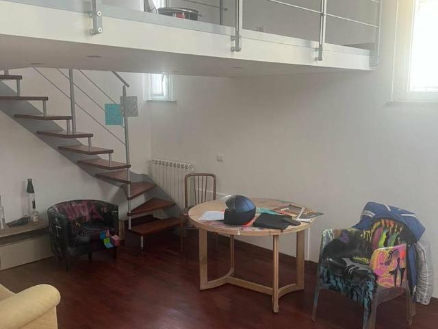 Loft in affitto a Municipio 9, Milano