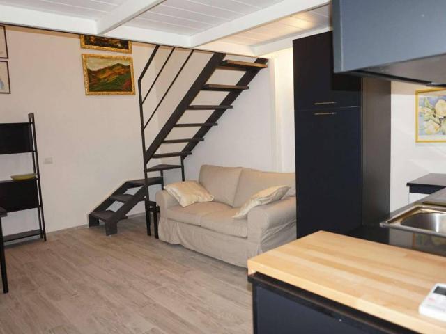 Loft in affitto a Santa Sofia, Milano