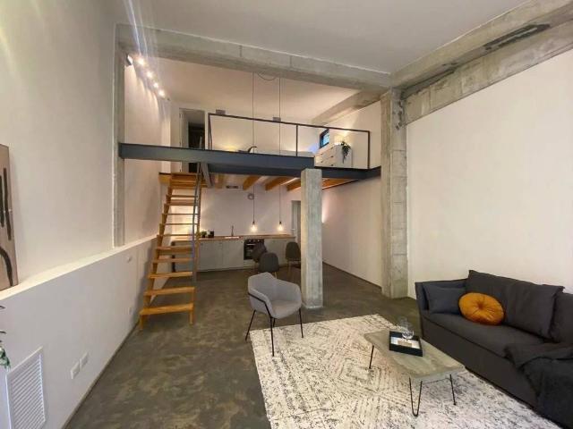 Loft in affitto a Municipio 8 di Milano, Milano