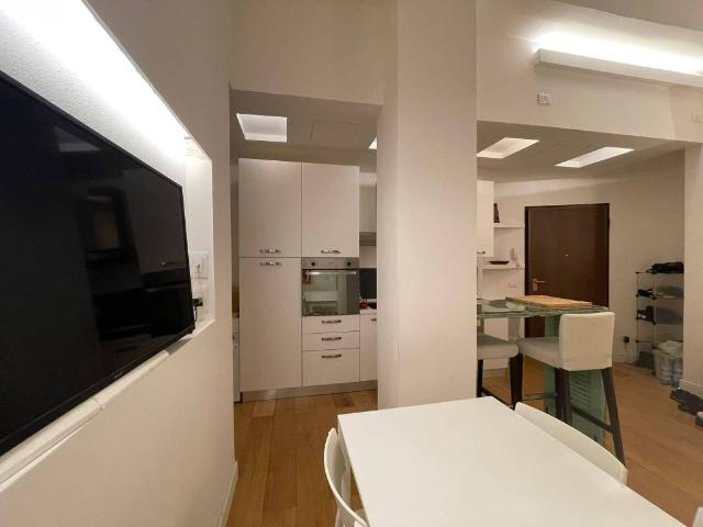 Loft in affitto a Municipio 4, Milano
