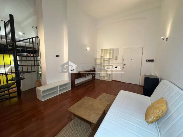 Loft in affitto a Sarpi, Milano