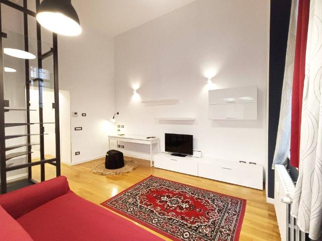 Loft in affitto a Duomo, Milano