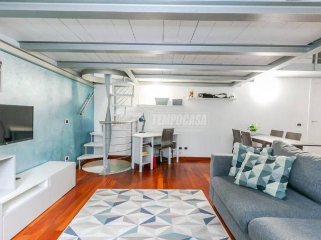 Loft in affitto a Municipio 9, Milano