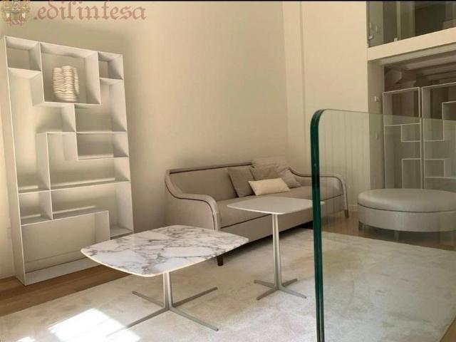 Loft in affitto a Centrale, Milano