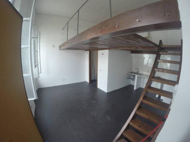 Loft in affitto a San Cristoforo, Milano