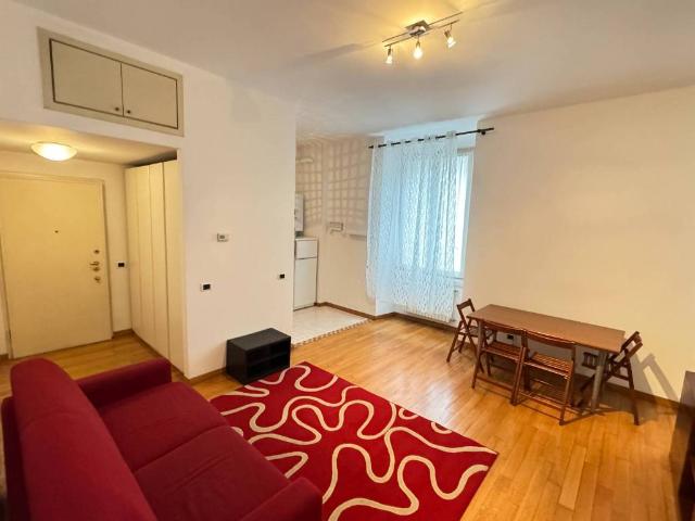 Loft in affitto a Municipio 7, Milano