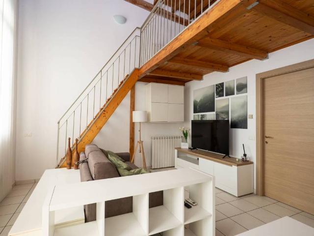 Loft in affitto a Villapizzone, Milano