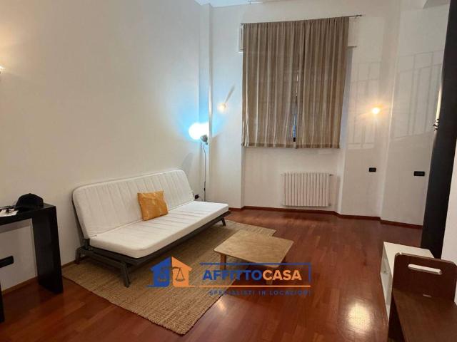 Loft in affitto a Municipio 8 di Milano, Milano