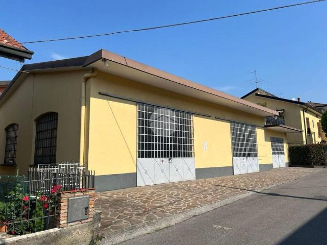 Loft in vendita a Adro, Lombardia