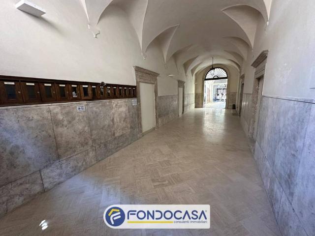 Loft in vendita a Santa Maria Intervineas, Marche