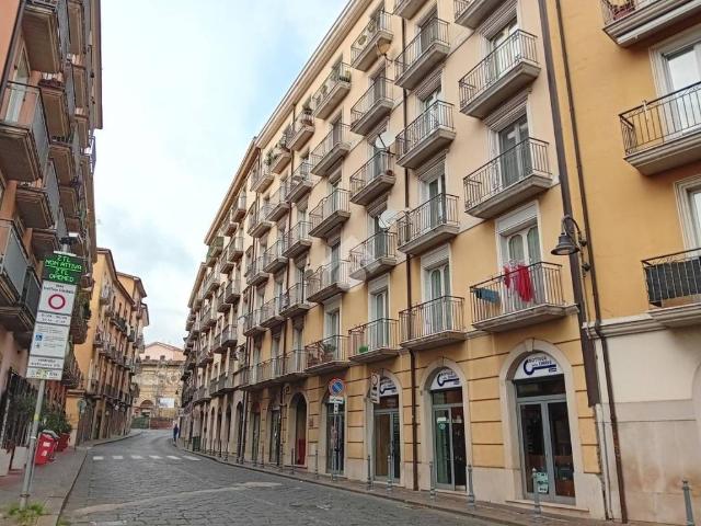Loft in vendita a Avellino, Campania