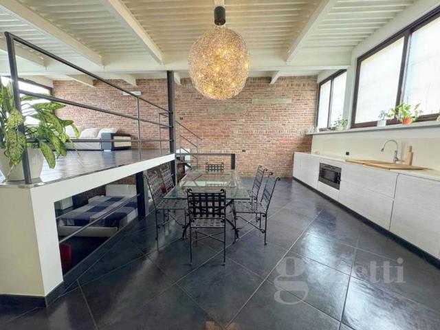 Loft in vendita a Busto Arsizio, Lombardia