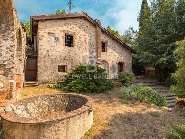 Loft in vendita a Marignana, Camaiore