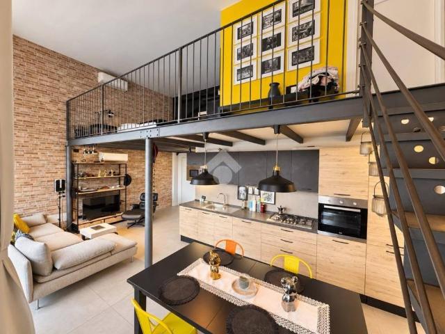 Loft in vendita a Cameri, Novara