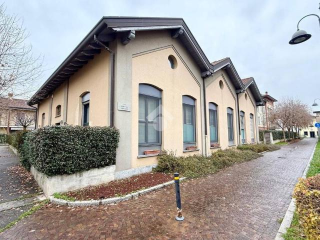 Loft in vendita a Castel Rozzone, Lombardia