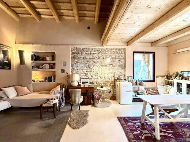 Loft in vendita a Cattolica, Reggio Emilia