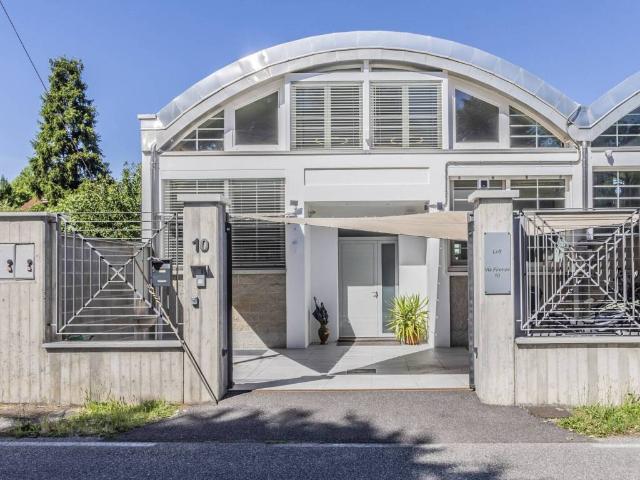 Loft in vendita a Cerro Maggiore, Lombardia