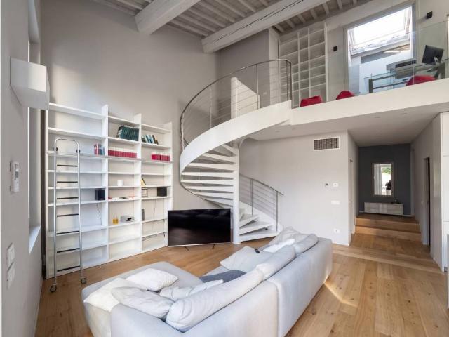 Loft in vendita a Due Strade, Firenze