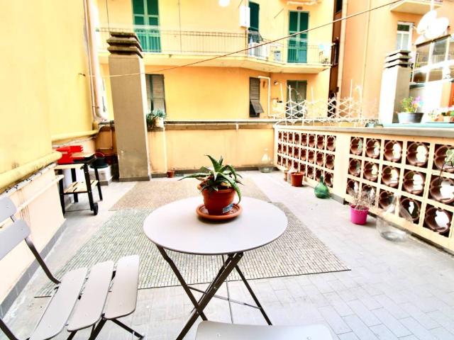 Loft in vendita a Serra Riccò, Genova