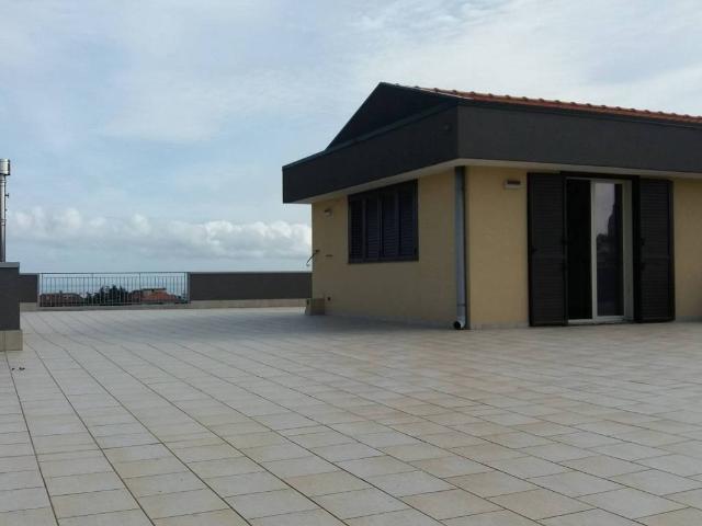 Loft in vendita a Giarre, Catania