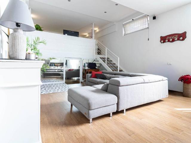 Loft in vendita a Frezzotti, Latina