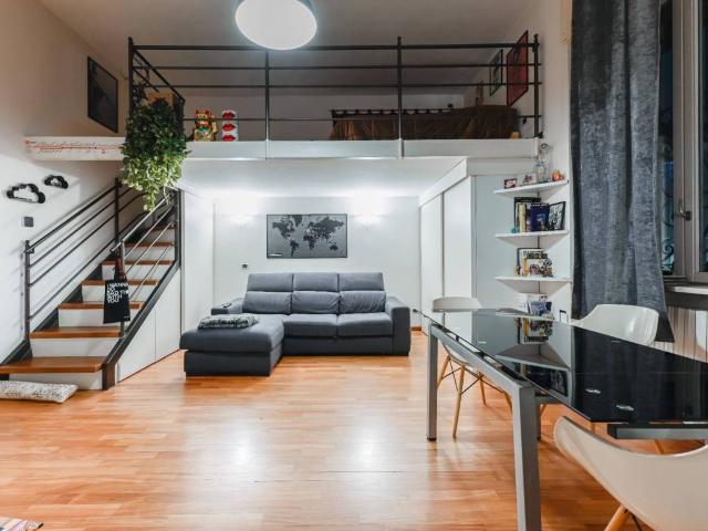 Loft in vendita a Municipio 9, Milano