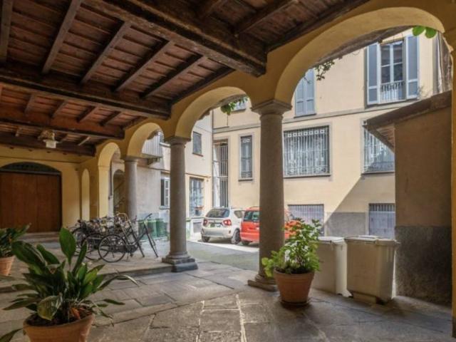 Appartamento in vendita a Municipio 1, Milano