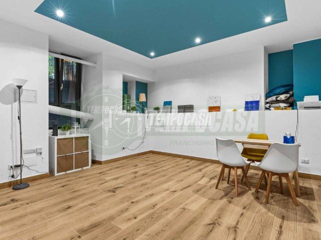 Loft in vendita a Tibaldi, Milano