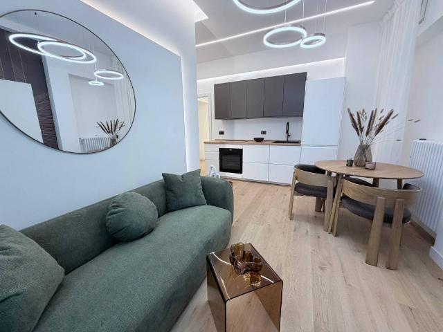 Loft in vendita a Cerchia dei Navigli, Milano
